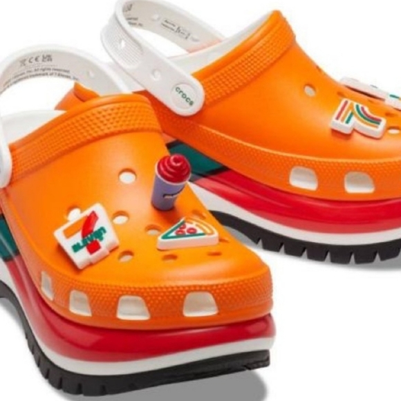 New 7-Eleven Mega Crush Crocs Limited Addition - Picture 2 of 7